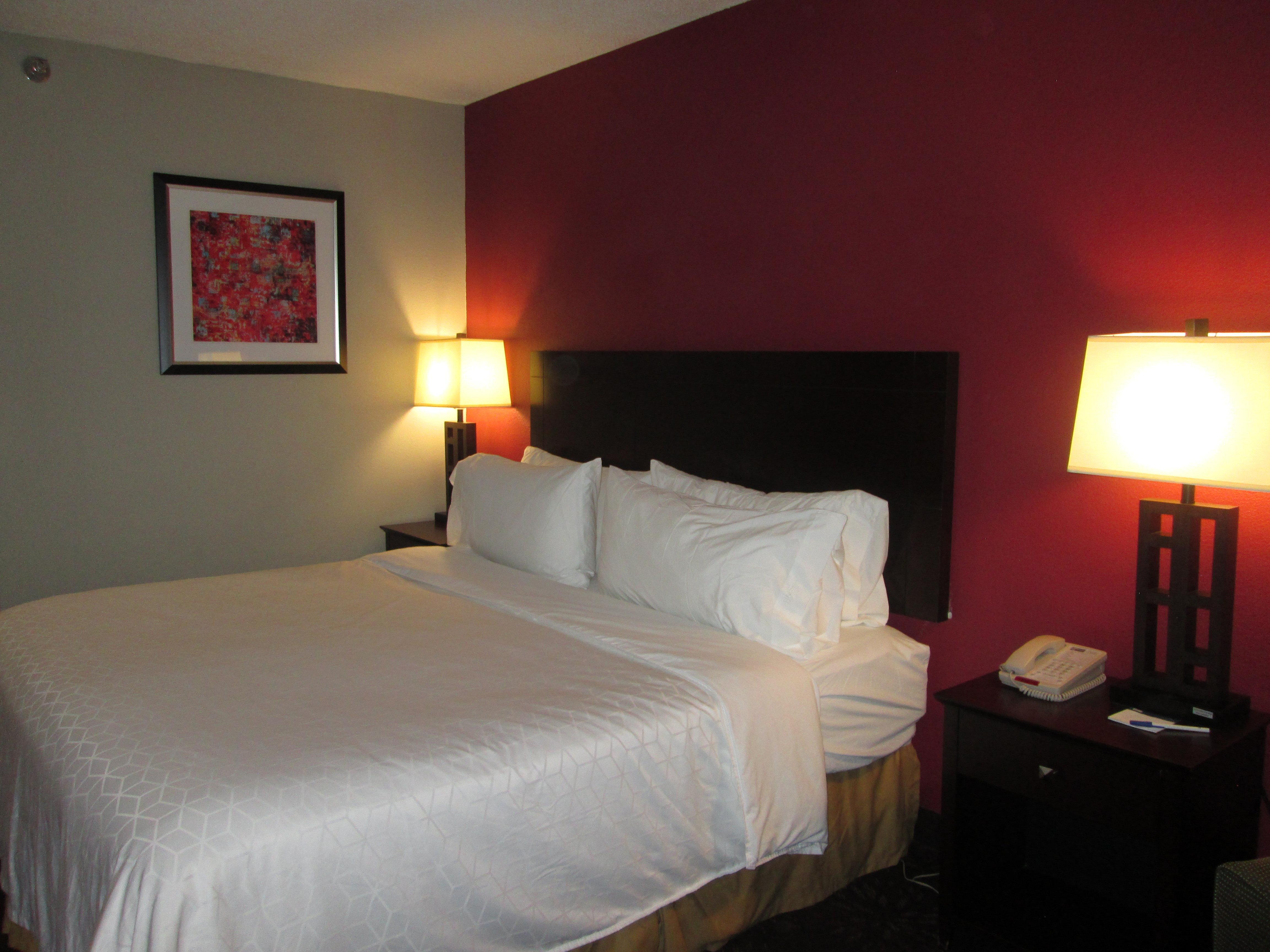 Holiday Inn Express Cloverdale - Greencastle By Ihg Exterior photo